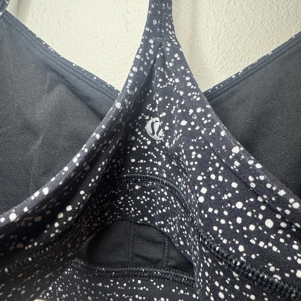 Lululemon Flow Y Bra in the Night View White Black pattern